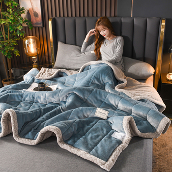 Kolmkihiline tekk fleecevoodriga, paks talvetekk, puuvillakangas, geomeetriline muster, sobiv kevadeks ja sügiseks