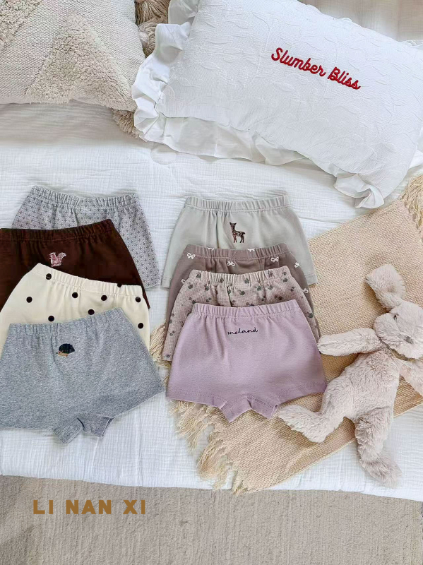 Mergaitėms skirta medvilninė apatinė apranga – korėjietiškas stilius, rudens–žiema, 92% medvilnė 8% elastanas, Klasė A, amžius 3–8 metai