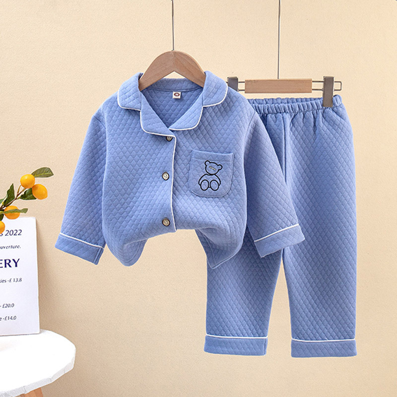 Gyerekeknek őszi-téli háromrétegű bélelt pizsama, uniszex, 3–8 éveseknek, otthoni visel, casual stílus