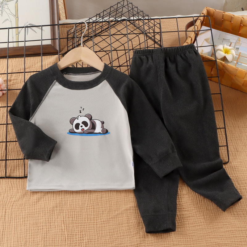 Dječji set pidžama od njemačkog velura, unisex, uzorak životinja/karikatura, zima/proljeće/jesen, uzrast 3–8 godina