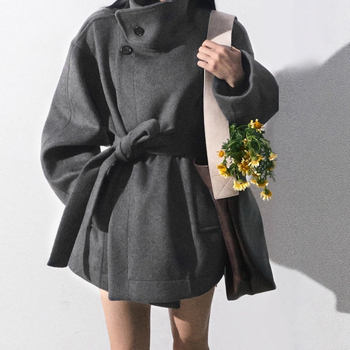 Női Chenille kabát magas gallérral, szoros derékkal, elől fűzős zárás, elasztán <30%