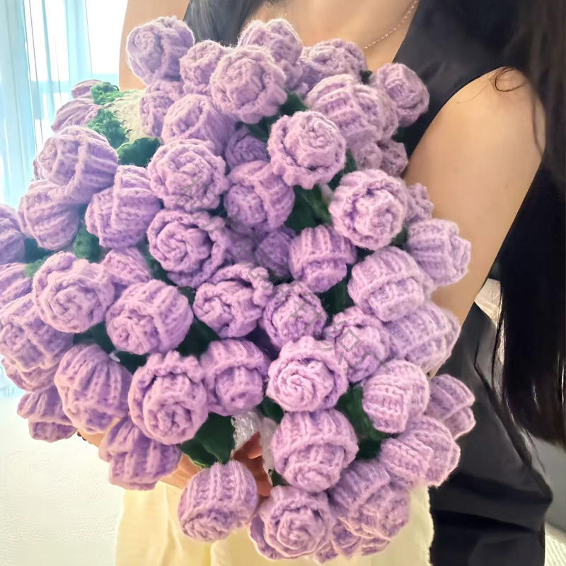 Rožių puokštės pledas - rankų austas su gėlių raštu, poliesteris, 500–799 g, pavasaris ir ruduo, susitraukimas 2–3%