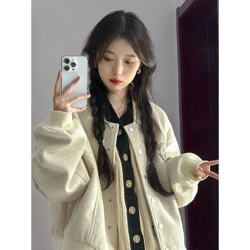 Ženska kratka baseball jakna, stojeći ovratnik, standardni rukavi, srednja gustoća, poliester, 3D uzorak