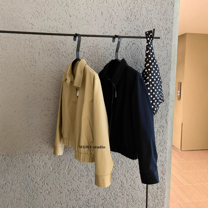 Женски бродиран бейзболен жакет с лаперова яка, дълги ръкави, права кройка, корейски стил