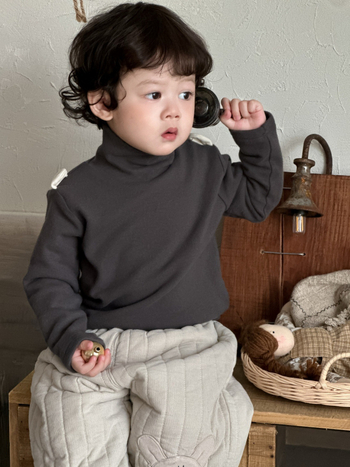 Koreai stílusú téli gyerek felső, csíkos, 95% pamut, kerek nyak