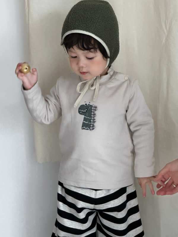 Koreai stílusú téli gyerek felső, csíkos, 95% pamut, kerek nyak