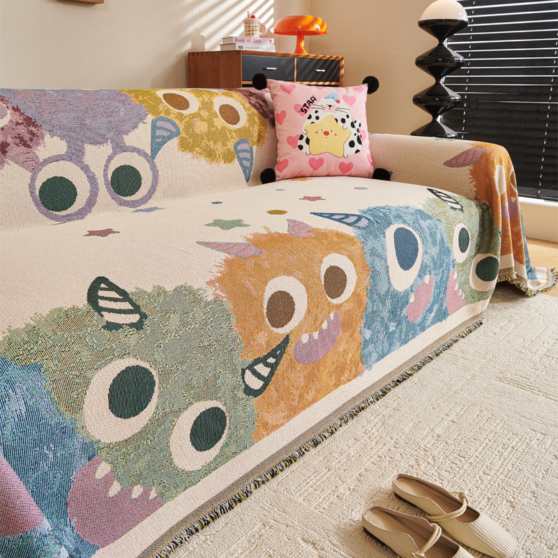 Trysėdžio sofą užvalkalas cartoon stiliumi su doily raštu; raštai: geometriniai, abstraktūs, animacinių filmų gyvūnai; Medžiaga: Six color scarf; Prekės ženklas: Fiber Return