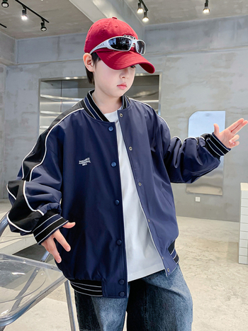 Двустранно детско яке за пролет и есен 2025, полиестерна материя и подплата, дълги ръкави с кръгло деколте, еднобортно закопчаване