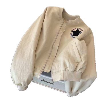 Женско бейзболно яке в американски ретро стил с бродерия, полиестер, свободна кройка, аниме принт, цип