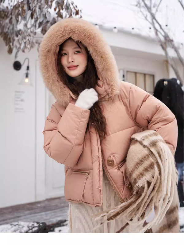 Dámsky oversized kabát z down s golierom z líšky, kapucňou, krátka dĺžka, hrubé vypĺňanie, kačací down