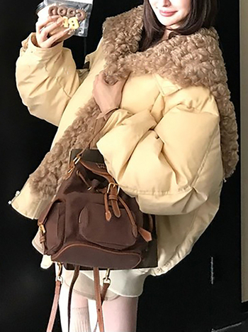 Páperová bunda s golierom z umelého kožušiny, výplň z bieleho kačacieho páperia, obsah páperia 86–90%, polyesterová tkanina, odnímateľný golier