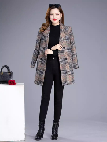 Sievietes vidēja garuma šaura plaid windbreaker jaka ar žaketes stila apkakli, dubultā pogu aizdare, garas piedurknes, vidēja blīvuma, rudens 2024