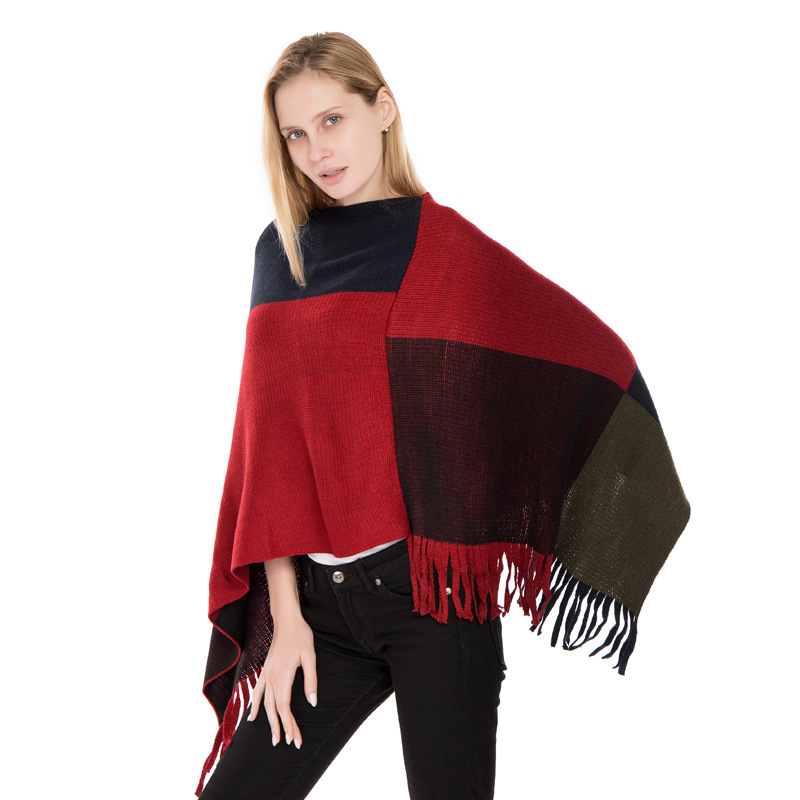 Pelerină-pulover - imitatie de cașmir, model în carouri, tricotat prin warp knitting, cald, pentru femei
