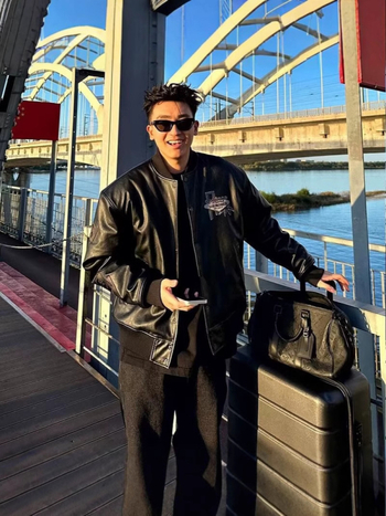 Himovani PU kožno sako s motivom američkog pokera, hip-hop stil, opuštenog kroja, baseball ovratnik, jednostruko kopčanje