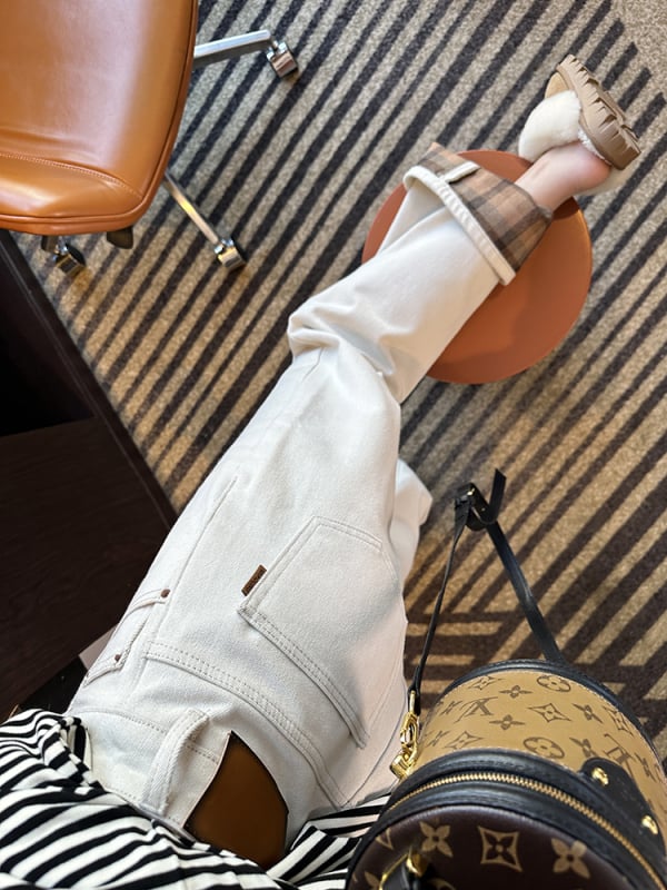 Džíny z denimu s vysokým pásom a širokým strihom, zmesou spandexu, plná dĺžka, zimná kolekcia 2024