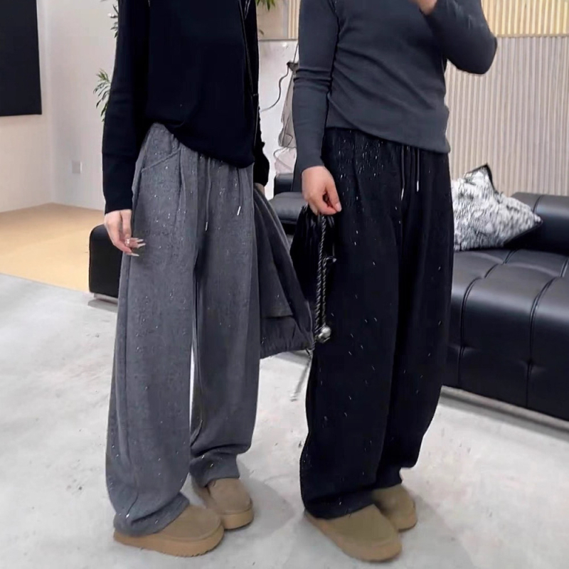 Moterų plačių kelnių iš poliesterio, žiema 2025 kolekcija, elastinga juosta, patchwork detalės, japoniško-korejiečių laisvalaikio stilius