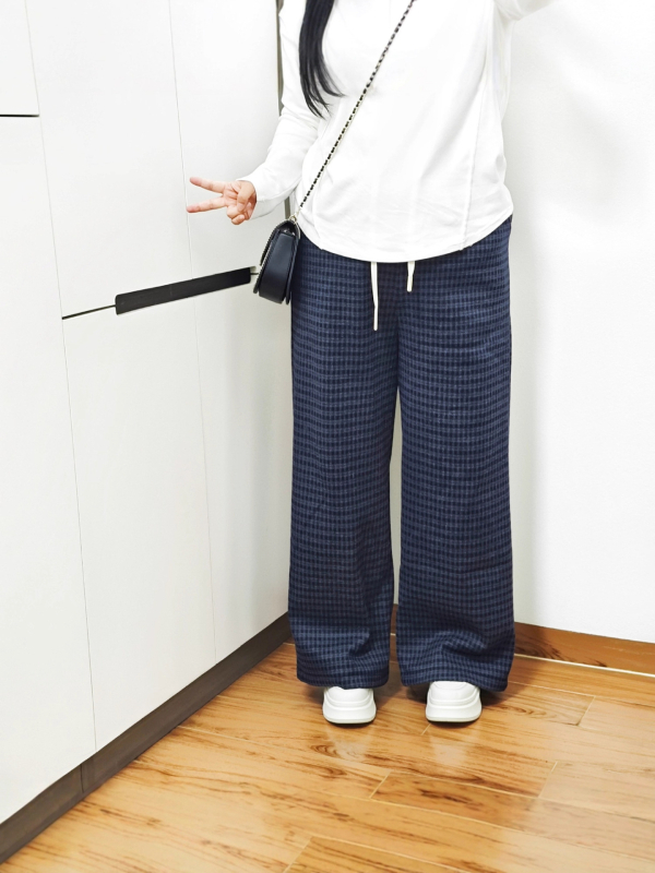 Γυναικείες παντελόνες ίσιας γραμμής με φλις επένδυση, ελαστική μέση, πολυεστέρας-σπαντέξ, κορεατικό casual στυλ, χειμώνας 2025