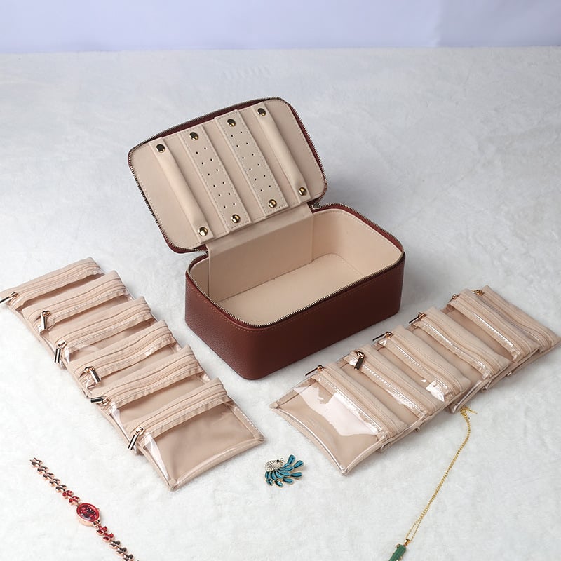 Rotaslietu kastīte, modelis SMZ-095, materiāls Cortex, stils neformāls, cietība: mīksta, raksts vienkāršs