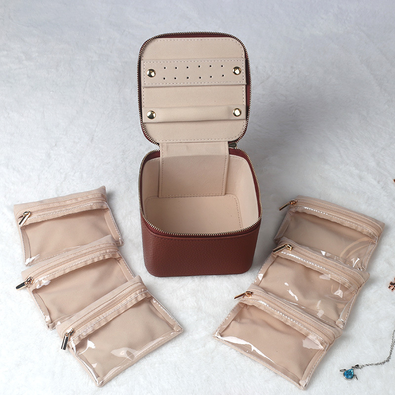 Rotaslietu kastīte, modelis SMZ-095, materiāls Cortex, stils neformāls, cietība: mīksta, raksts vienkāršs