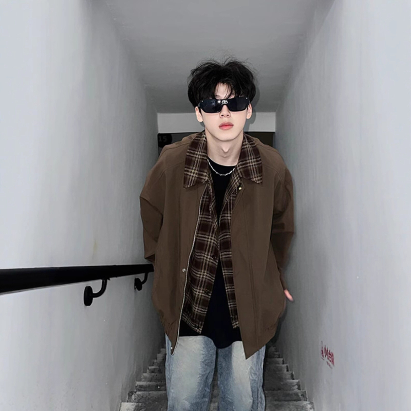 Pánska jacheta v americkom retro štýle, reverový golier, zips, voľný strih, vonkajší materiál z polyesteru, podšívka 100% polyester, vhodná na jar a jeseň