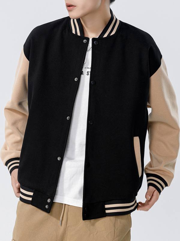 Памучен суитшърт с подплата от полиестер, свободна кройка, без яка, едноредова предна планка, дигитален печат с персонализирано лого.