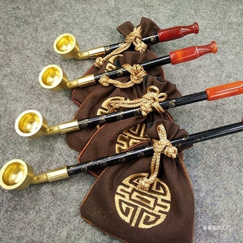 Veca tabakas pīpe ar latūnas trauku un agat rokturi, kompakta