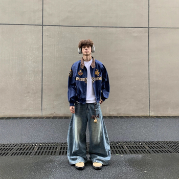 Basebalové sako s golierom s klopou, jednosedové zapínanie, tenká látka, dlhé rukávy, jar a jeseň