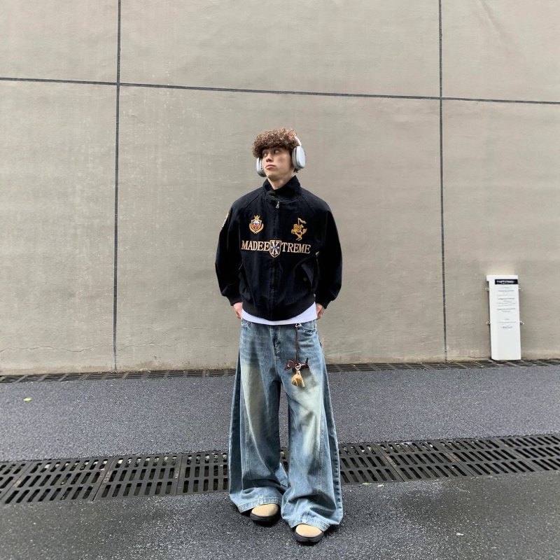 Basebalové sako s golierom s klopou, jednosedové zapínanie, tenká látka, dlhé rukávy, jar a jeseň