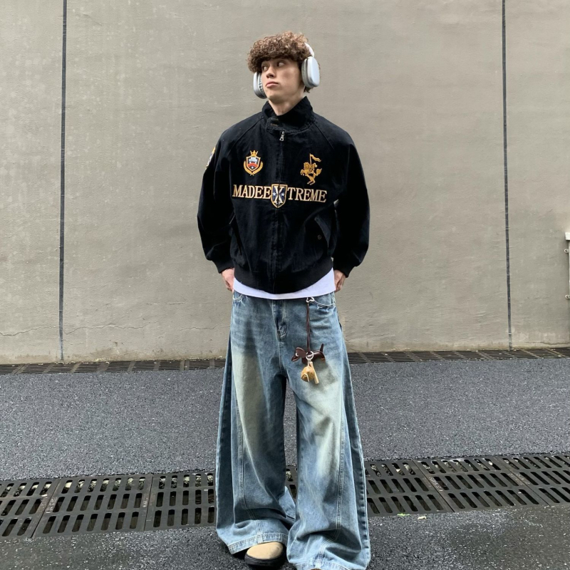 Basebalové sako s golierom s klopou, jednosedové zapínanie, tenká látka, dlhé rukávy, jar a jeseň