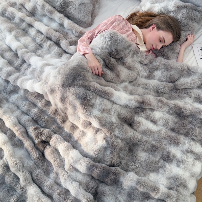 Poliesterio fleece pledė, 1000–1500 g, visiems metų laikams, lengvas prabangos stilius