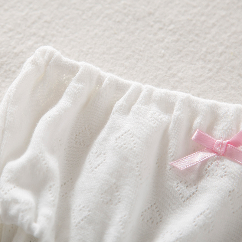 Lányoknak készült 100% pamut bugyi, lélegző hálós anyaggal, fluormentes, 3–8 éveseknek