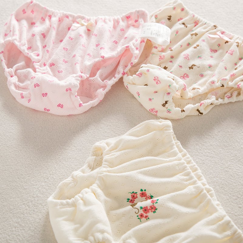 Lányoknak készült 100% pamut bugyi, lélegző hálós anyaggal, fluormentes, 3–8 éveseknek