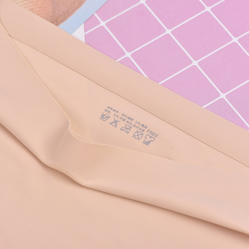 Едночастов безшевен сутиен без презрамки, изработен от ice silk за лято; стил обвивка на гърдите; чашки: горни тънки, долни дебели; основен материал 90–95% полиестер; антипрозрачност