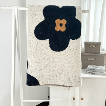 Κουβέρτα Nordic στυλ με μοτίβο ηλίανθου (Βάρος: 300–499 g; Μοτίβο: Φυτά και λουλούδια; Υλικό: Άλλο; Εξατομίκευση: Ναι)