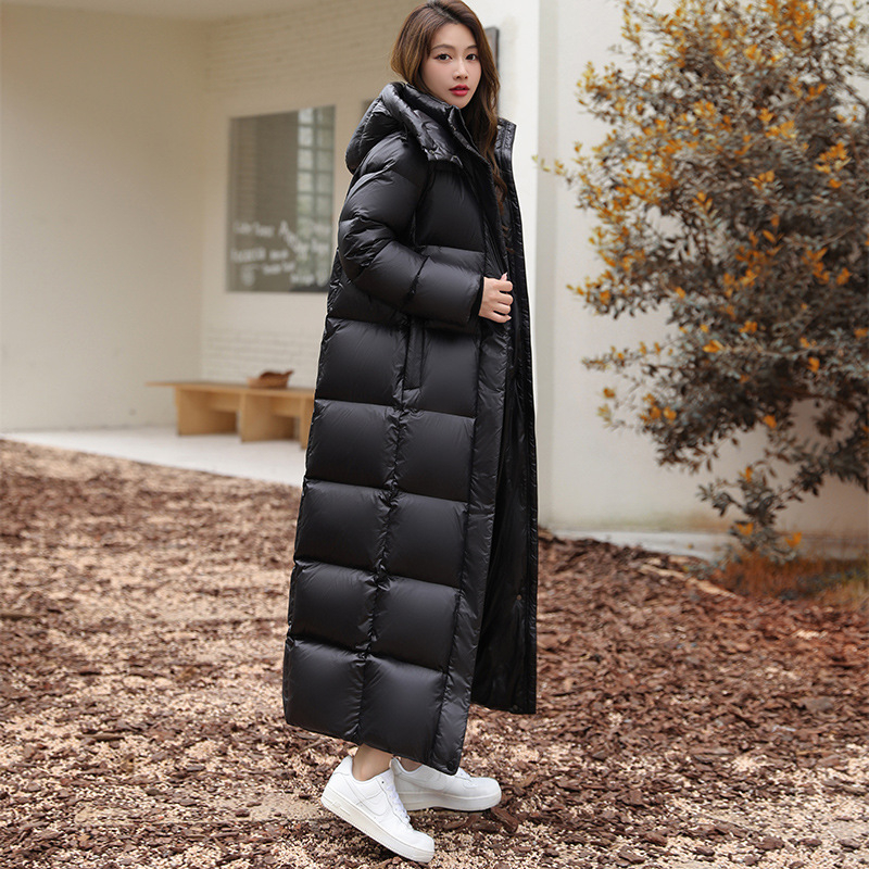 Love Damon dámska bunda s kapucňou, dĺžka nad kolená, výplň kačacím perím, kasmír 91–95%, polovičný golier