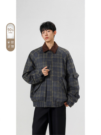 Pánska zimná bunda bez kapucne s bielym kačacím páperím 86–90% obsahom, polyesterový materiál, bežná ochrana proti chladu (-20°C až -5°C)