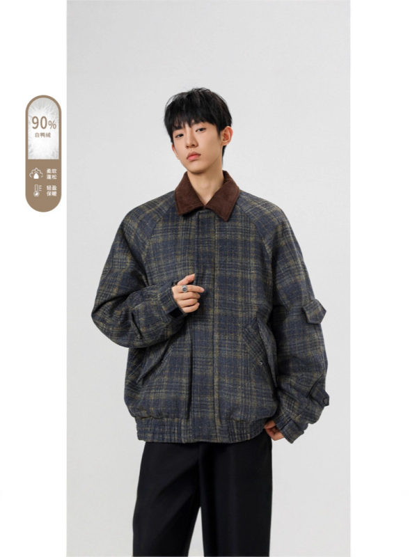 Pánska zimná bunda bez kapucne s bielym kačacím páperím 86–90% obsahom, polyesterový materiál, bežná ochrana proti chladu (-20°C až -5°C)