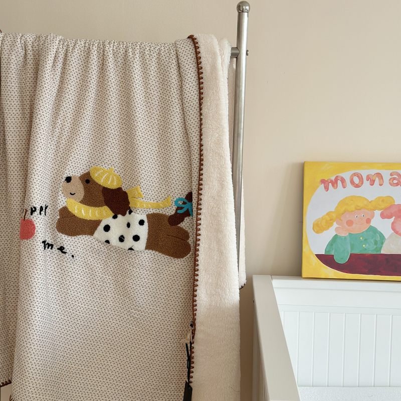 Korejos stiliaus medvilninė antklodė, dviejų sluoksnių siūlai, minkštas medvilnės sametas, siuvinėtas animacinis motyvas, 500–800 g, rudens ir žiemos sezonui