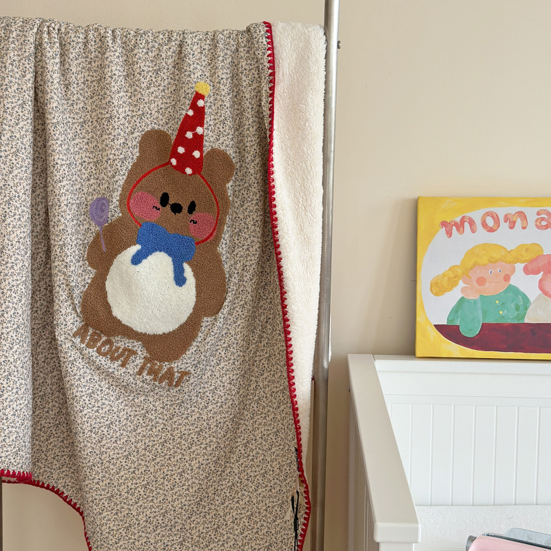 Korejos stiliaus medvilninė antklodė, dviejų sluoksnių siūlai, minkštas medvilnės sametas, siuvinėtas animacinis motyvas, 500–800 g, rudens ir žiemos sezonui