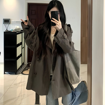 Sieviešu īsa brīvā Chenille vējjaka ar 90–95% Spandexu, žaklīša tipa apkakle, garas princeses piedurknes, pogu dekorācijas ar trīsdimensiju dizainu, pavasaris 2025