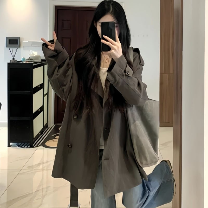 Sieviešu īsa brīvā Chenille vējjaka ar 90–95% Spandexu, žaklīša tipa apkakle, garas princeses piedurknes, pogu dekorācijas ar trīsdimensiju dizainu, pavasaris 2025