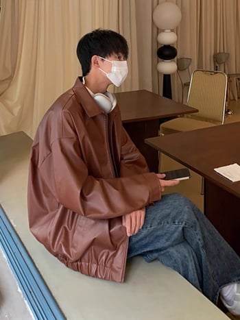 Muška PU kožna jakna u korejskom stilu – široka silueta, rever, zatvarač