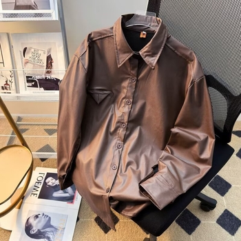 PU odinė striukė, korėjietiškas stilius, apykaklė su reversu, vienos eilės užsegimas, laisvas kirpimas