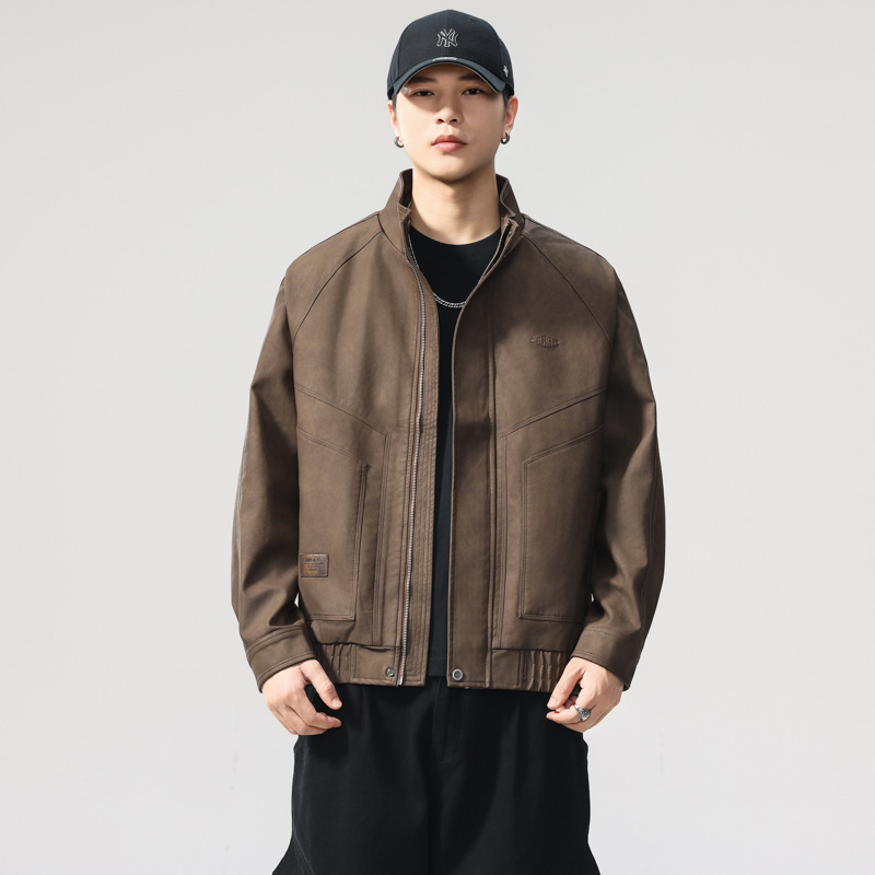 Vyrinė PU odos vintažinė striukė su siuvinėjimu, užtrauktukas, šoninės kišenės