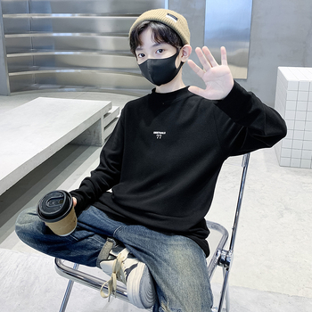 Vaikų bazinis marškinėliai su fliso pamušalu ir pusaukštu kaklu, ilgos rankovės, karikatūrų raštas, 95% poliesteris