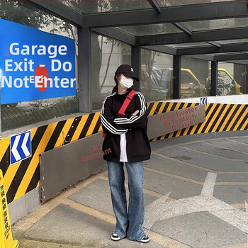 Moteriškas džemperis su užtrauktuku, stovintis kaklas, ilgomis rankovėmis, laisvas kirpimas, medvilnės-poliesterio mišinys