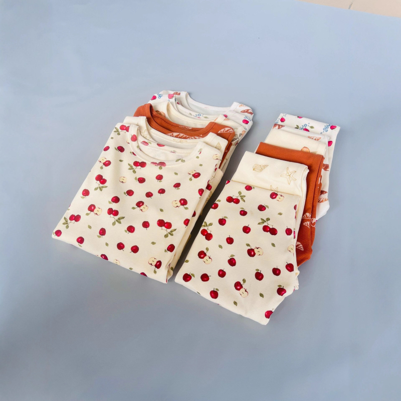 Dječji pamučni pidžama set s dugim rukavima, unisex, antibakterijski, 95% pamuk, uzorci crtani/ cvijeće, okrugli ovratnik