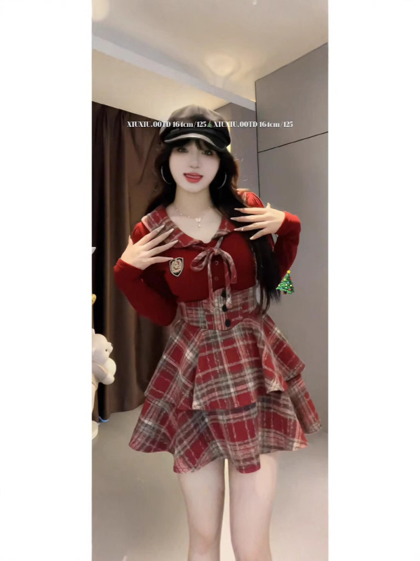 JK стил женски костюм в две части: риза с панелно шевно изпълнение и пола с каре по талията, полиестер, къса пола, пролет 2025