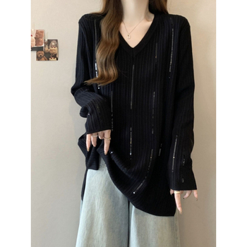 Tricou damă cu mâneci lungi, decolteu în V, paiete, croială lejeră, poliester 90-95%