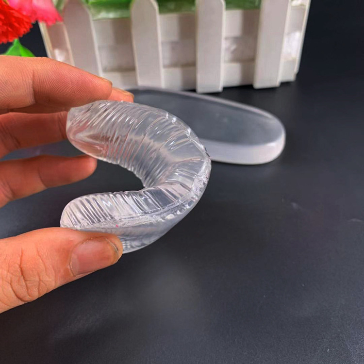 Gelio kulno pagalvėlių batams – smūgių sugėrimas, silikono Q-elastika, Prekės ženklas Henry Cheng, Modelis Consulting, tinka sportbačiams, odiniams batams, aulinukams, kasdieniam ir darbiniam batams, visų sezonų stilius